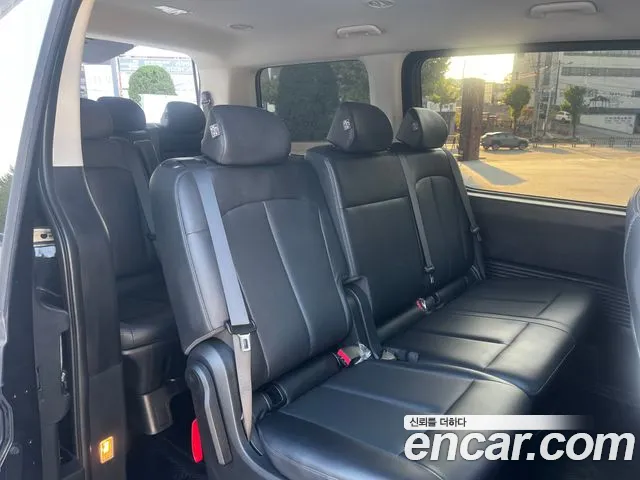 Hyundai Staria — Фото автомобиля 10
