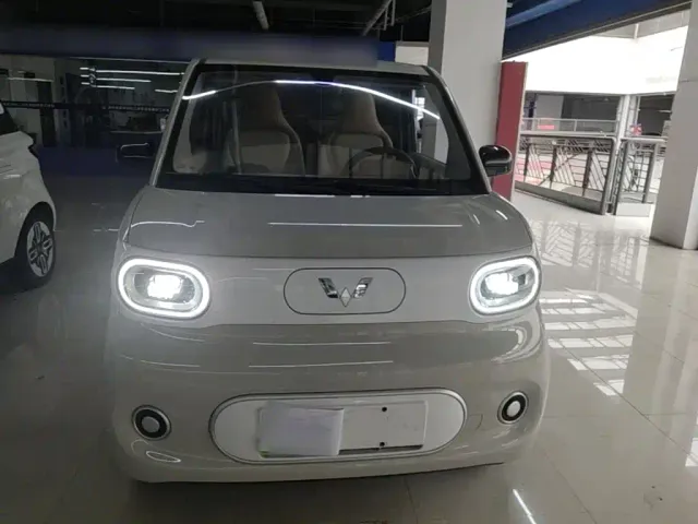 Wuling Hongguang Mini EV — Фото автомобиля 2