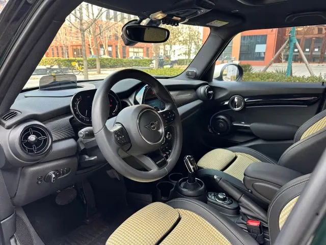 MINI Hatch — Фото автомобиля 8