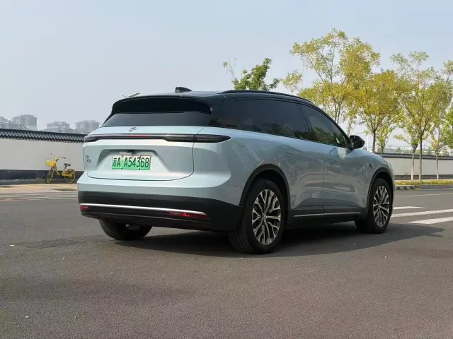 Nio ES6 — Фото автомобиля 23