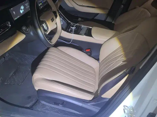 Geely Galaxy Stellar 6 — Фото автомобиля 9
