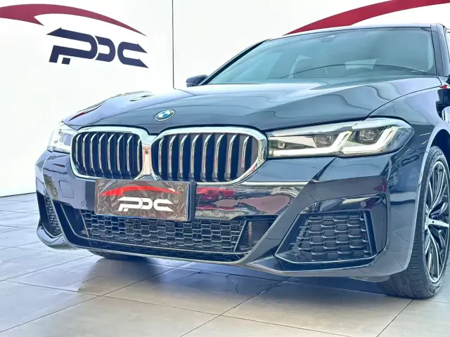BMW 5 Series — Фото автомобиля 4