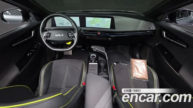 Kia EV6 — Фото автомобиля 6