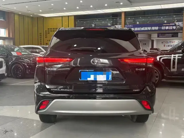 Toyota Highlander — Фото автомобиля 5