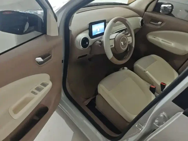 Wuling Hongguang Mini EV — Фото автомобиля 15
