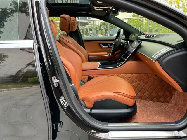 Mercedes-Benz S-Class — Фото автомобиля 20