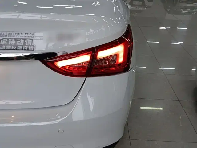Chery Arrizo 5 — Фото автомобиля 7