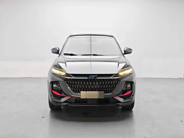 Changan X7 Plus — Фото автомобиля 2