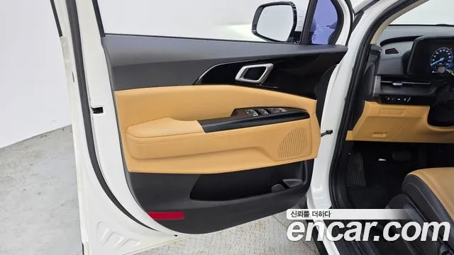 Kia Canival Carnival 4 поколение Бензин 9 мест Prestige — Фото автомобиля 22