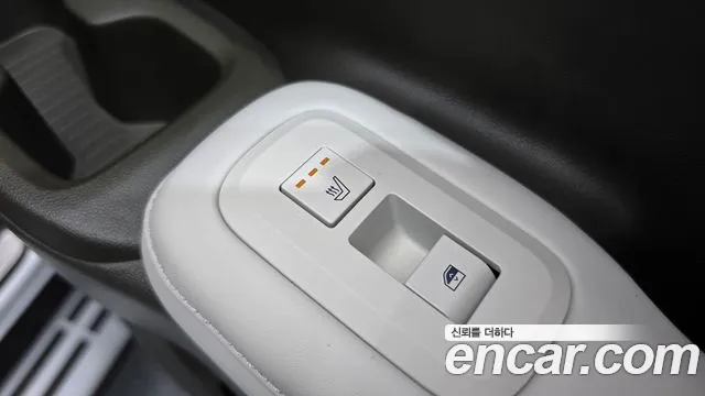 Hyundai Santa Fe MX5 — Фото автомобиля 26