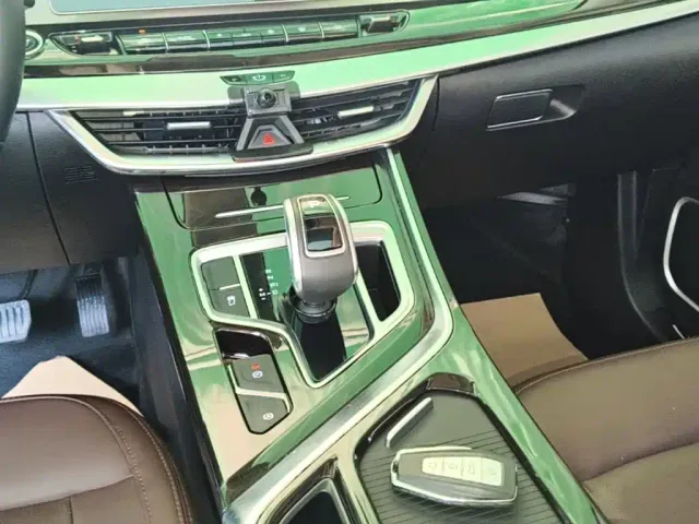 Geely Jiaji — Фото автомобиля 13