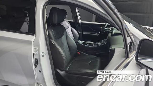 Hyundai Santafe Новый Santa Fe Дизель 2.2 4WD — Фото автомобиля 11