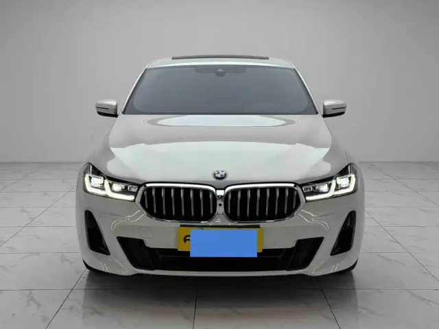 BMW 6 Series Gran Turismo — Фото автомобиля 2