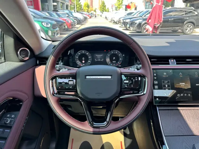 Land Rover Range Rover Evoque — Фото автомобиля 11