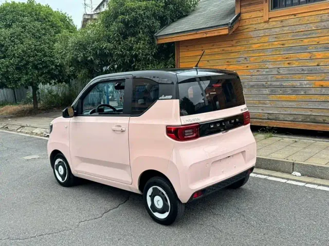 Wuling Hongguang Mini EV — Фото автомобиля 4