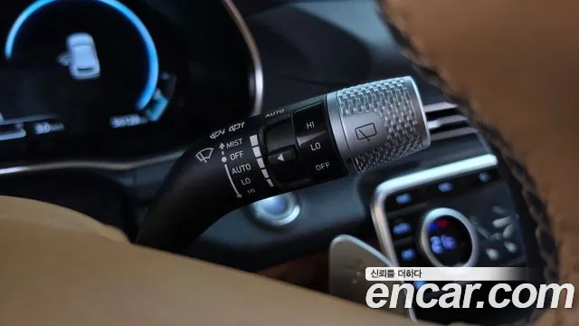Genesis GV80 — Фото автомобиля 28