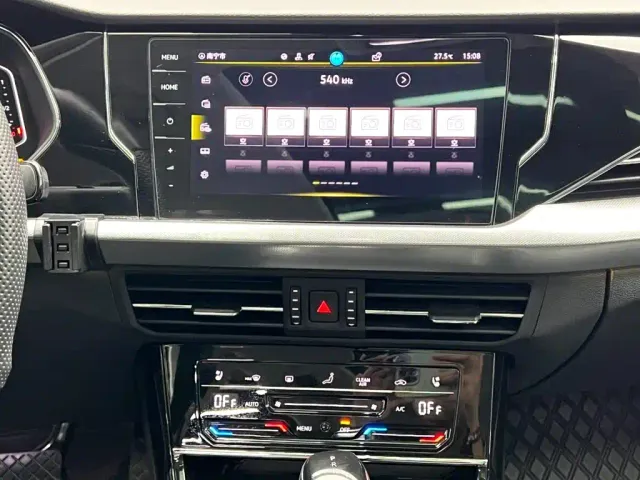 Volkswagen Passat — Фото автомобиля 23