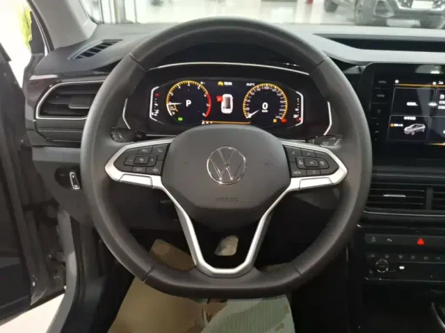 Volkswagen Tharu — Фото автомобиля 10