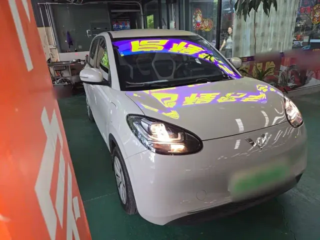 Wuling Bingo — Фото автомобиля 3