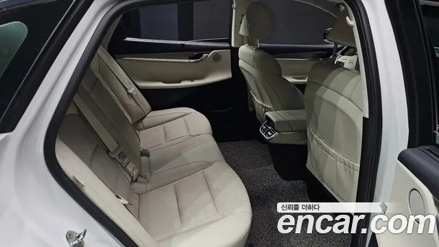 Hyundai Grandeur Grandeur (New) Hybrid — Фото автомобиля 18