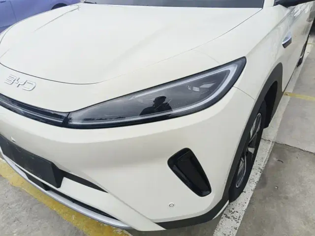BYD Sealion 05 EV — Фото автомобиля 23