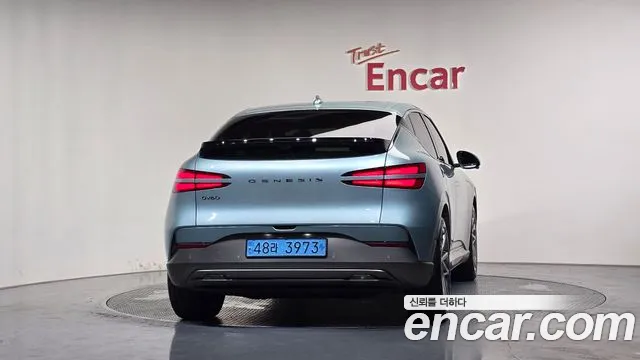 Genesis GV60 — Фото автомобиля 4