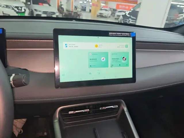 BYD Qin PLUS — Фото автомобиля 12