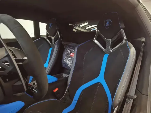 Lamborghini Huracan — Фото автомобиля 7