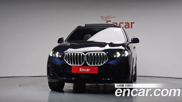 BMW X6 — Фото автомобиля 2