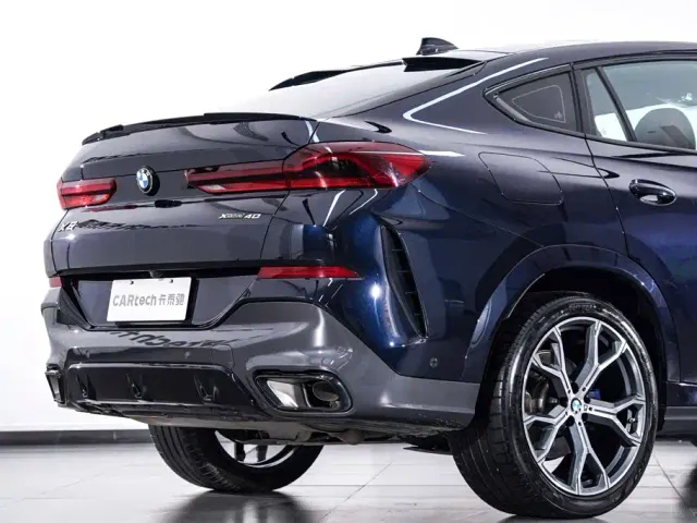 BMW X6 — Фото автомобиля 9