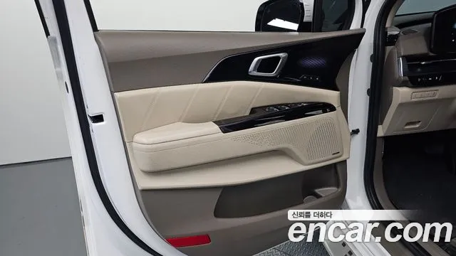 Kia Carnival 4th Gen — Фото автомобиля 13