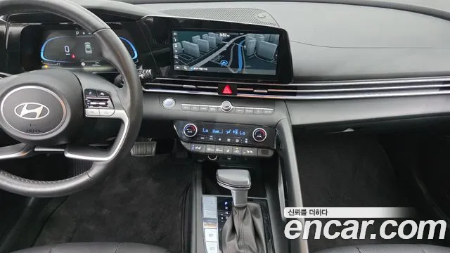 Hyundai AVANTE Новый Avante (CN7) — Фото автомобиля 14