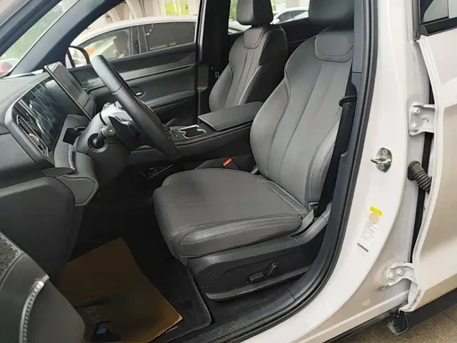 BYD Song Pro — Фото автомобиля 14