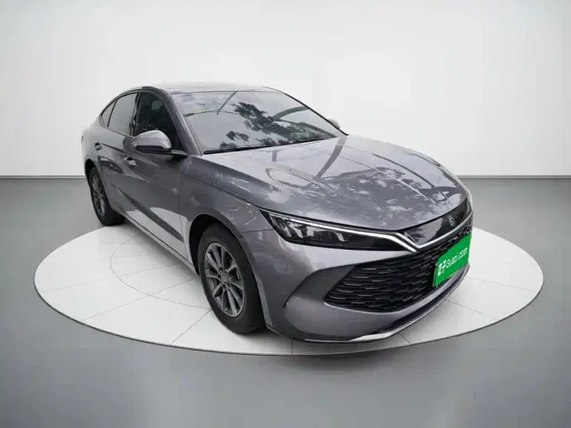 BYD Qin L — Фото автомобиля 21
