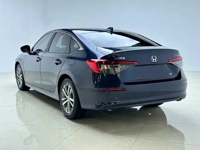 Honda Civic — Фото автомобиля 5
