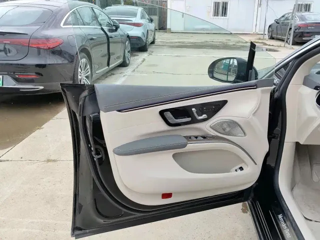 Mercedes-Benz EQS — Фото автомобиля 2