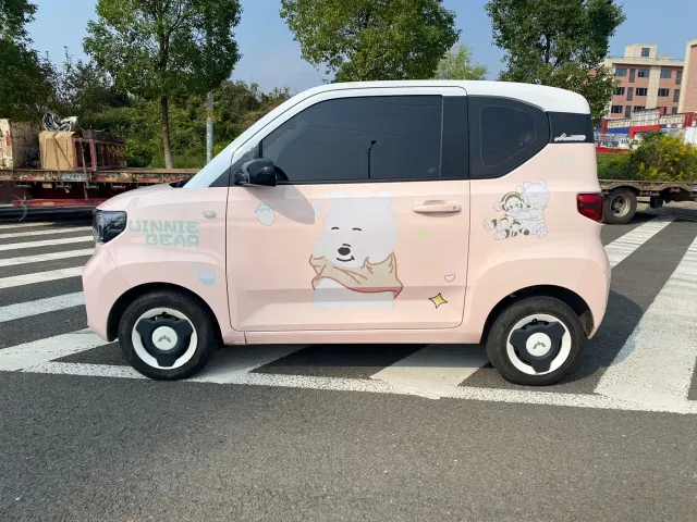 Wuling Hongguang Mini EV — Фото автомобиля 3