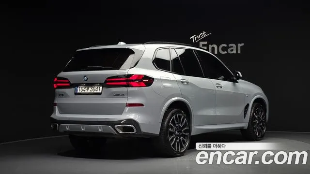 Фотография автомобиля — BMW X5 G05
