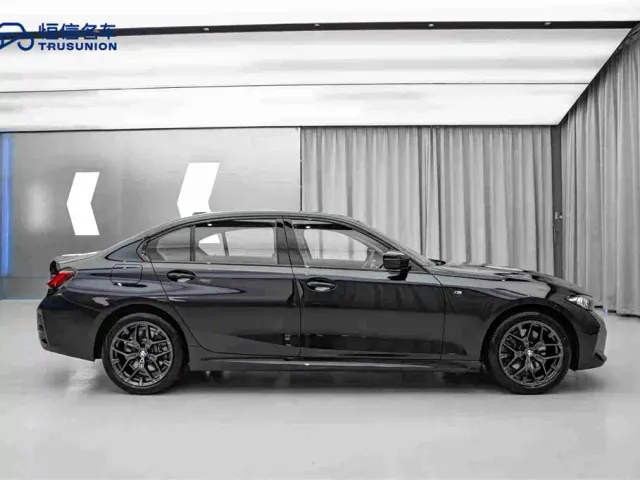 BMW 3 Series — Фото автомобиля 4