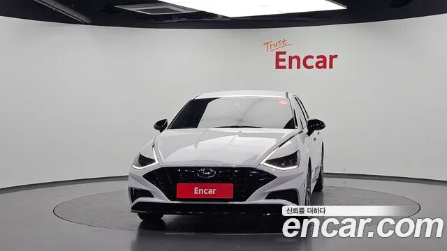 Hyundai Sonata — Фото автомобиля 3