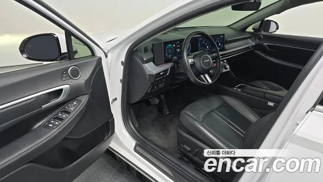 Hyundai Sonata — Фото автомобиля 10