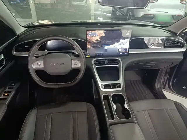 Geely Starry Wish — Фото автомобиля 9
