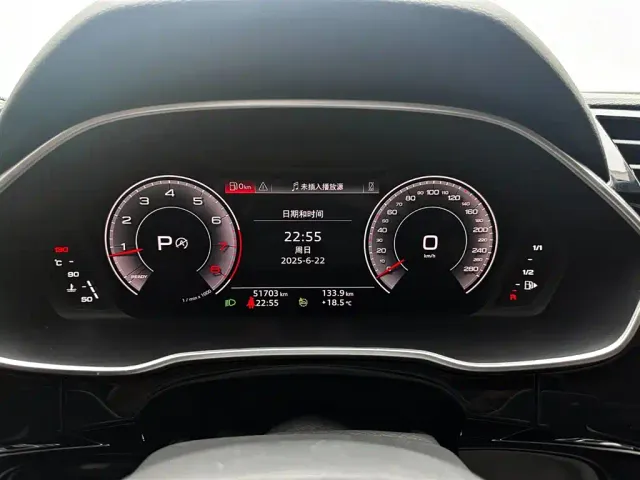 Audi Q3 — Фото автомобиля 18