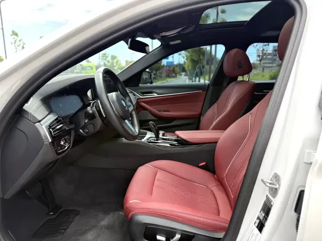 BMW 5 Series — Фото автомобиля 4
