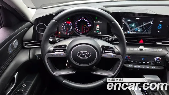 Hyundai Avante CN7 — Фото автомобиля 18