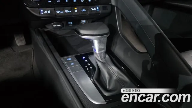 Hyundai Avante CN7 — Фото автомобиля 9