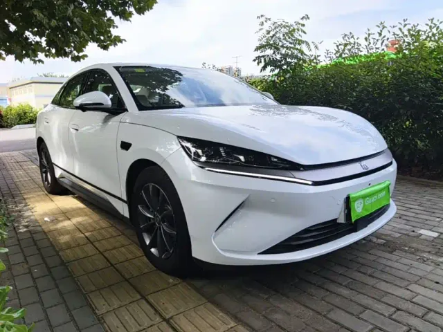BYD Qin L — Фото автомобиля 3