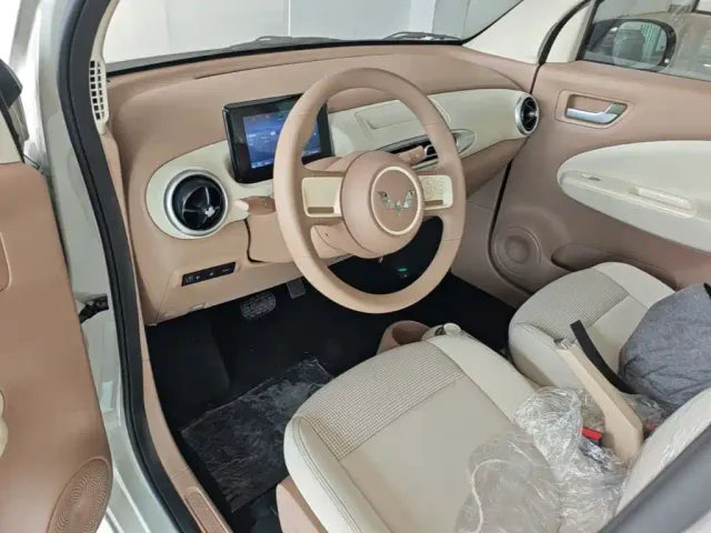 Wuling Hongguang Mini EV — Фото автомобиля 9