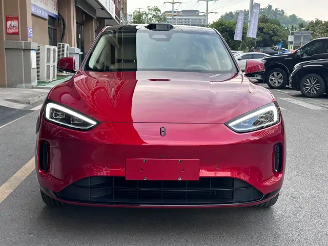 Aito M5 — Фото автомобиля 3