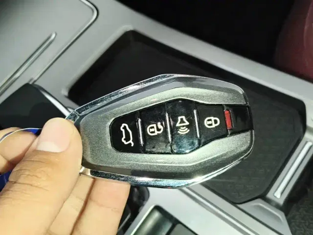 Jetour X70 Plus — Фото автомобиля 8